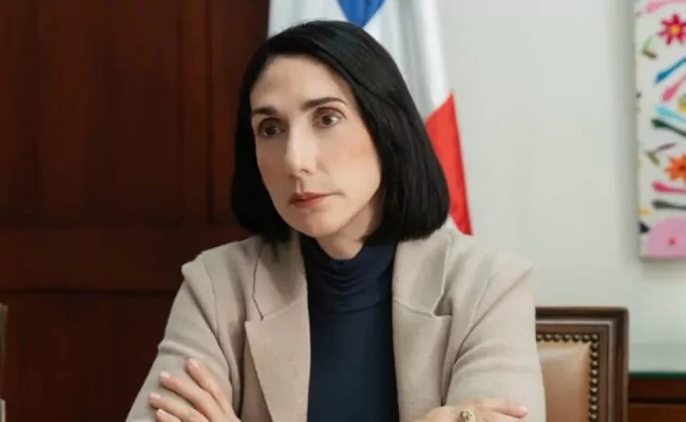 RAQUEL-ARBAJE-PRIMERA-DAMA-650x400