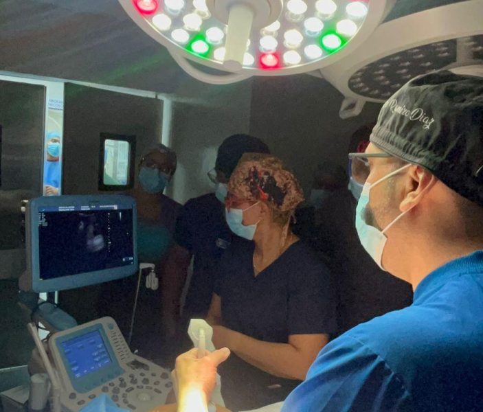 doctores-900x768