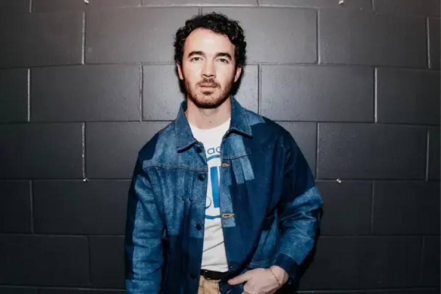 kevin-jonas-_1192246390_760x520 kevin-jonas-_1192246390_760x520